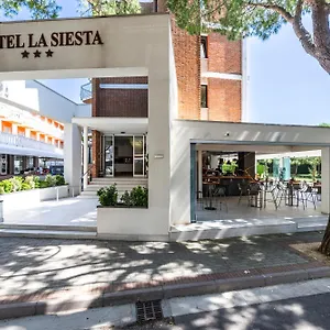 La Siesta Hotel